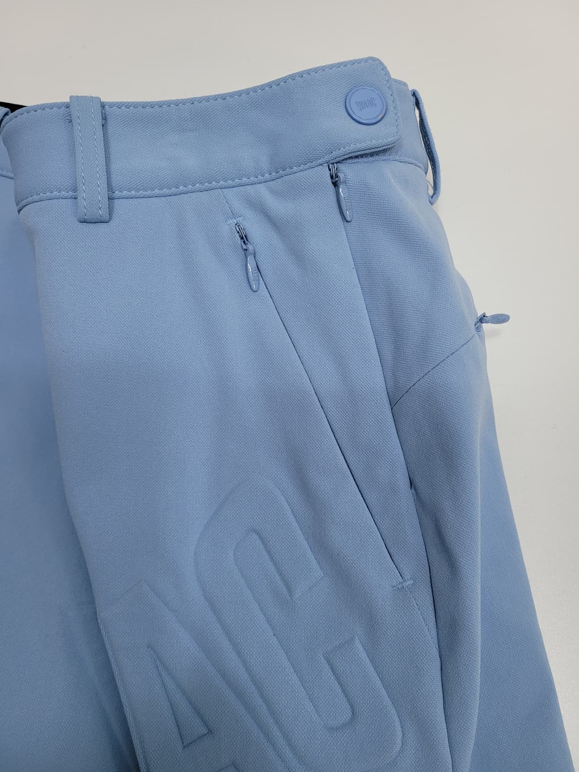 WAAC 왁 뒷밴딩 골프 스커트 / 여 2 (67) 스카이 블루
 상품이미지3