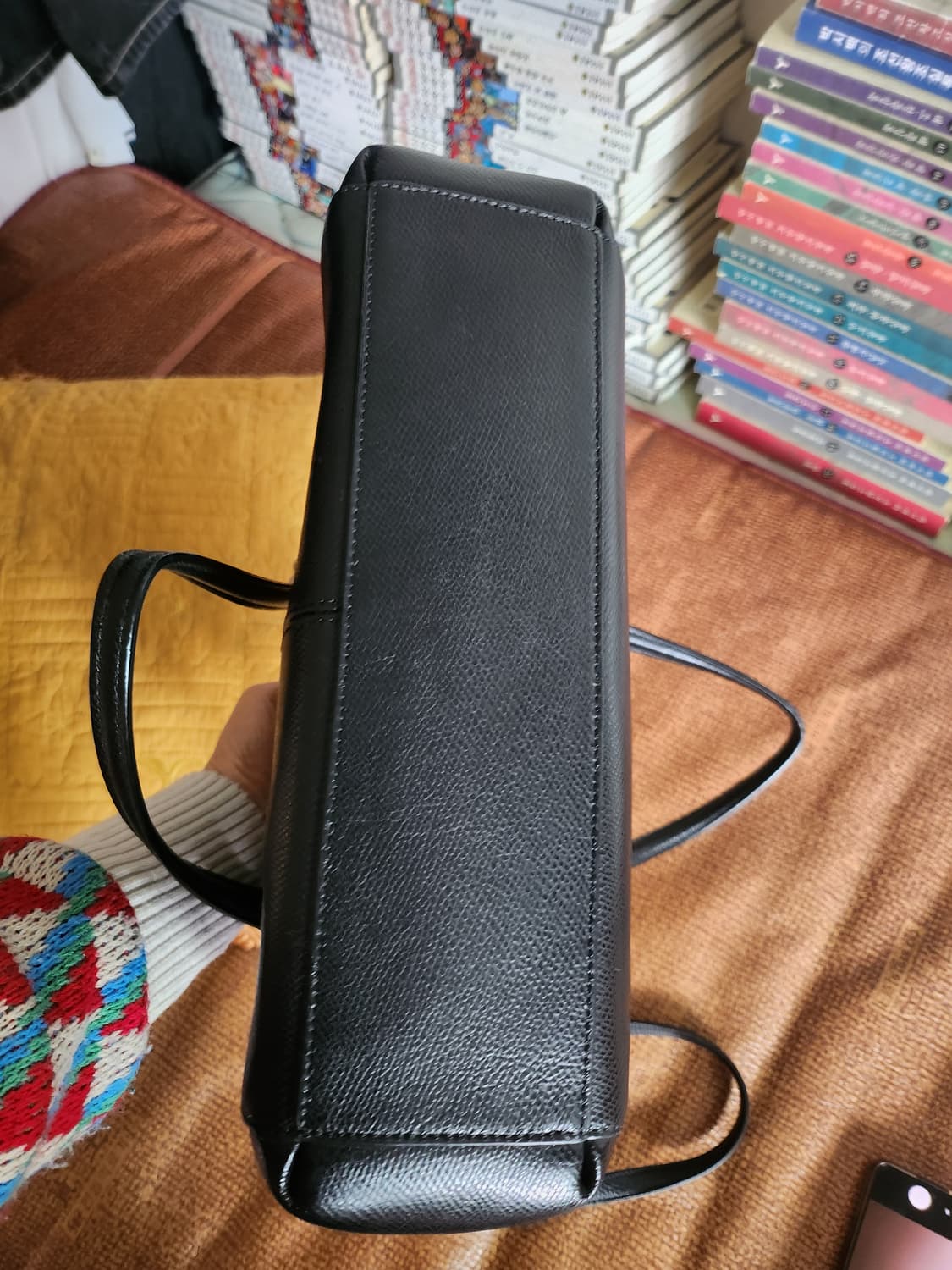 코치미듐크로스백 상품이미지2