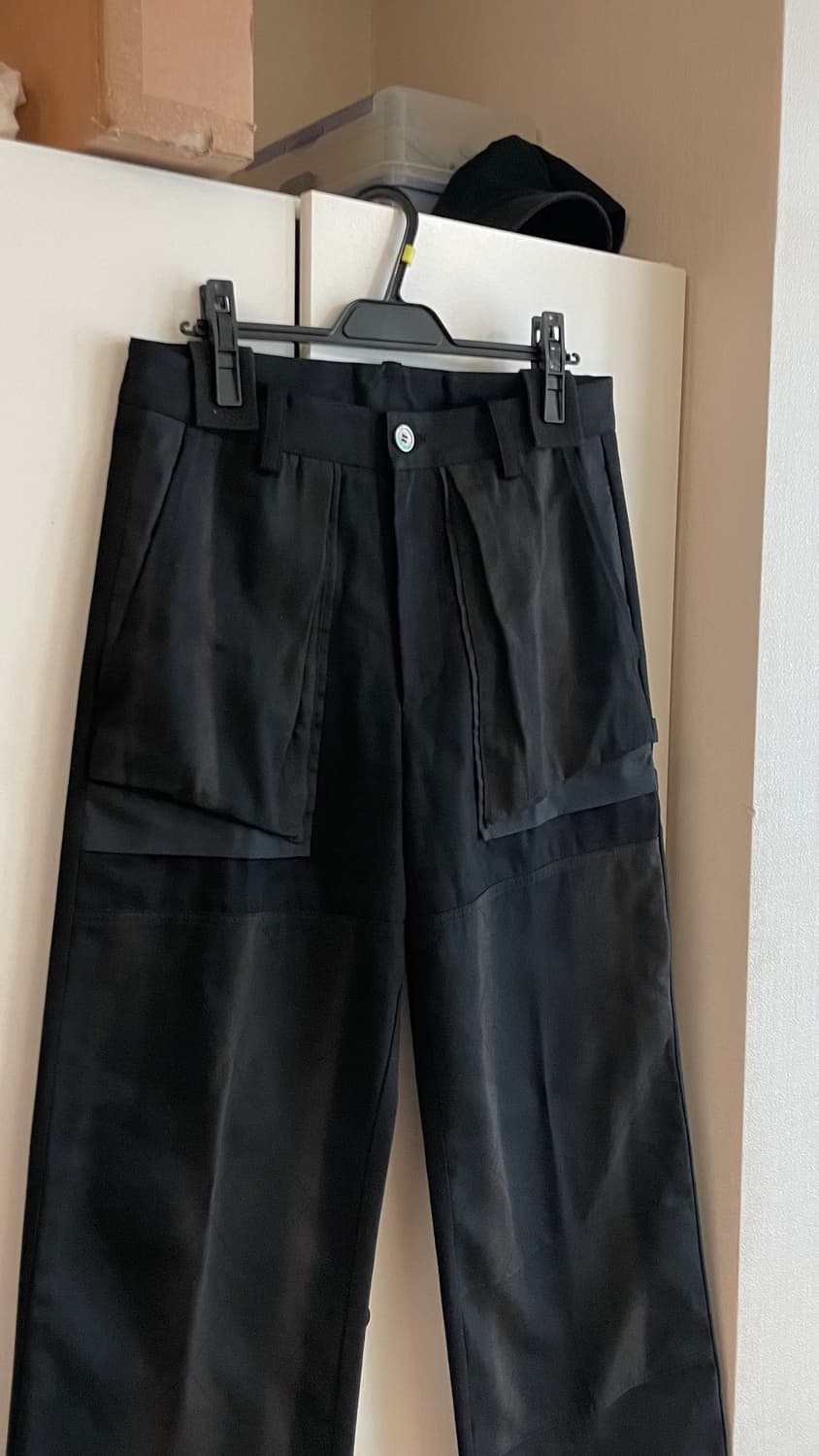 지용킴 24ss 더블니 블랙 상품이미지2