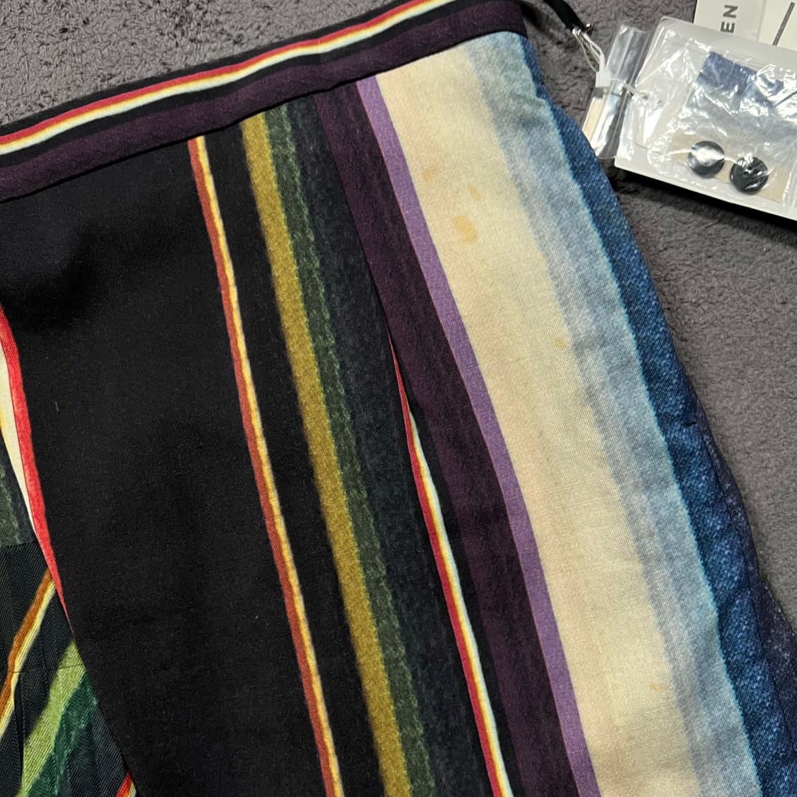 Toga Pulla 토가 풀라 울 플리츠 멀티컬러 랩 스커트  상품이미지4