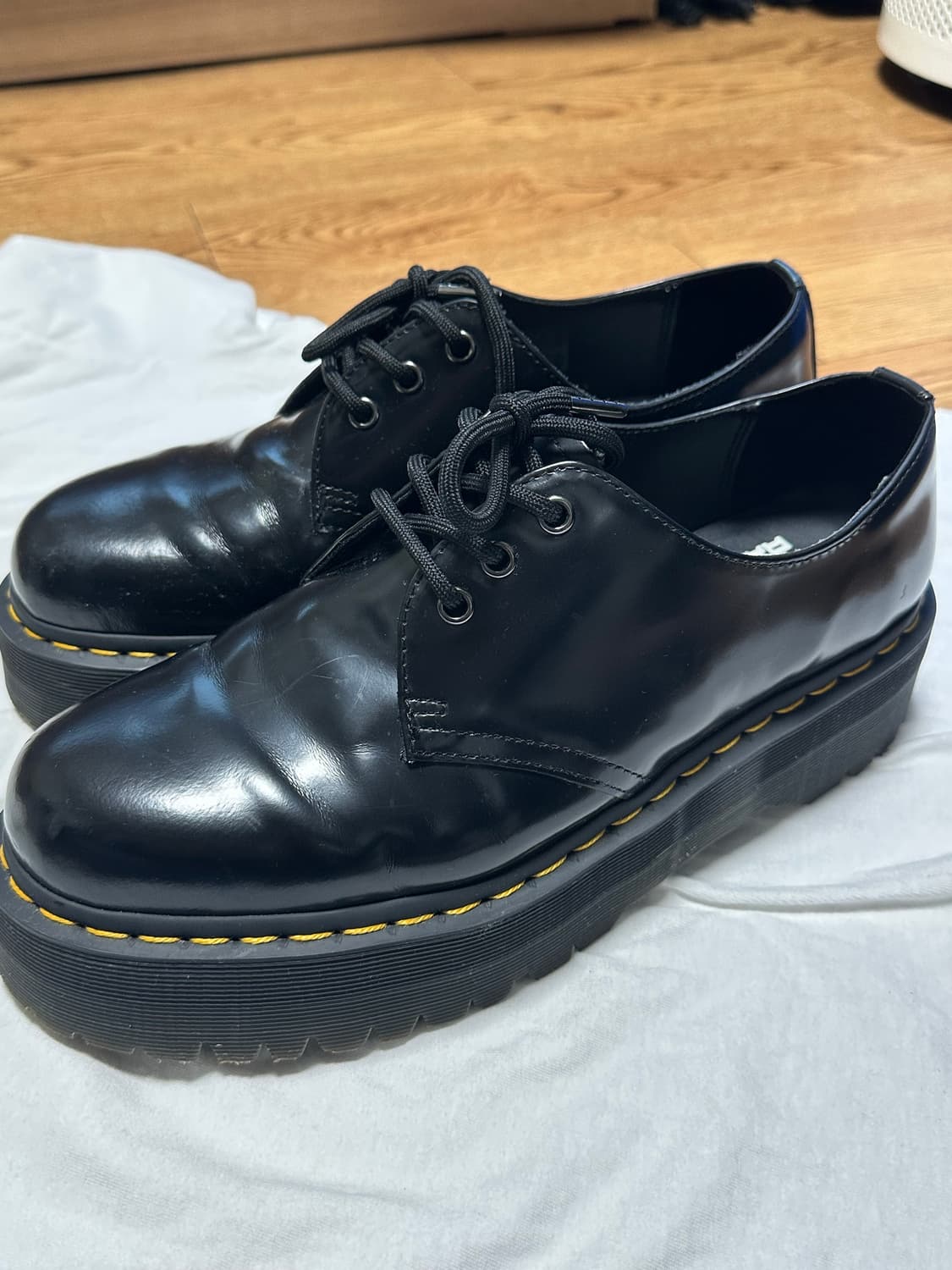 닥터마틴 1461 쿼드 블랙 290 상품이미지4