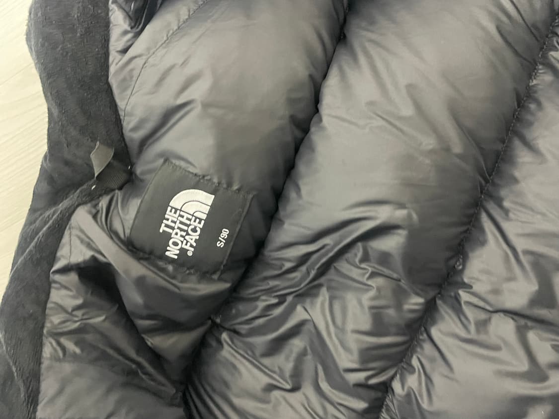 노스페이스 블랙 패딩 상품이미지3
