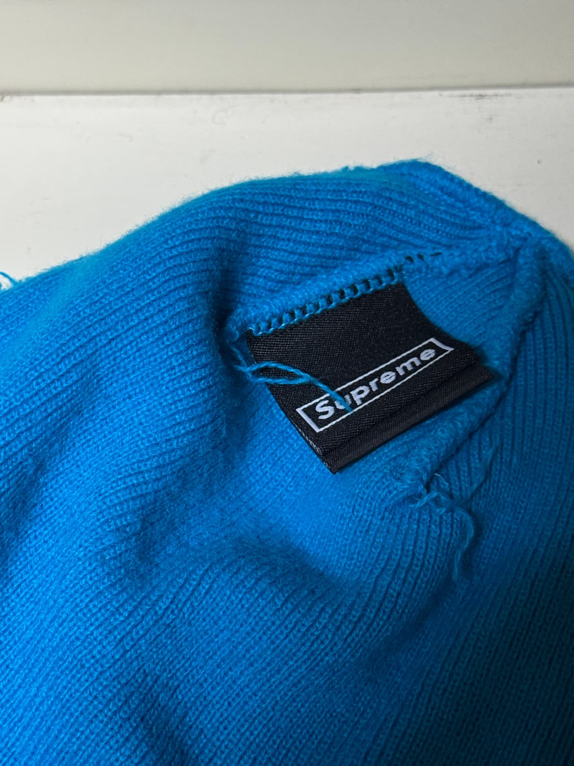 23fw 슈프림 뉴에라 바시티 비니 슬레이트 상품이미지3