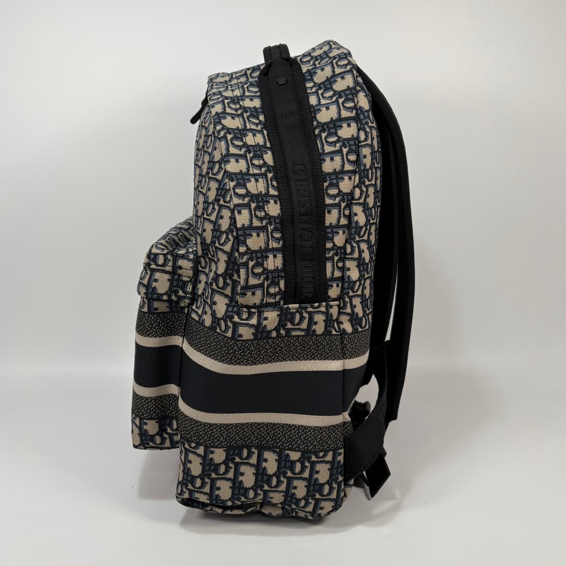 디올 블루 오블리크 트래블 테크니컬 캔버스 백팩  상품이미지4