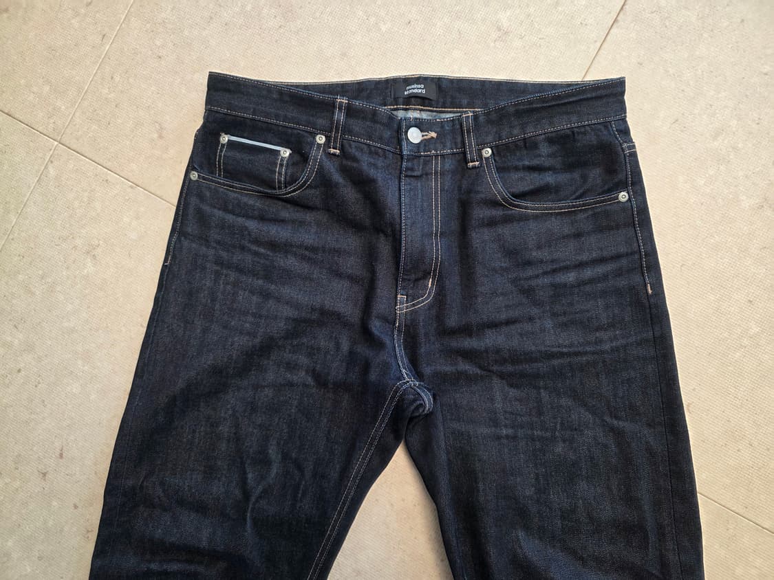 무신사 셀비지 스트레이트 데님 34 딥인디고 팔아요 상품이미지3