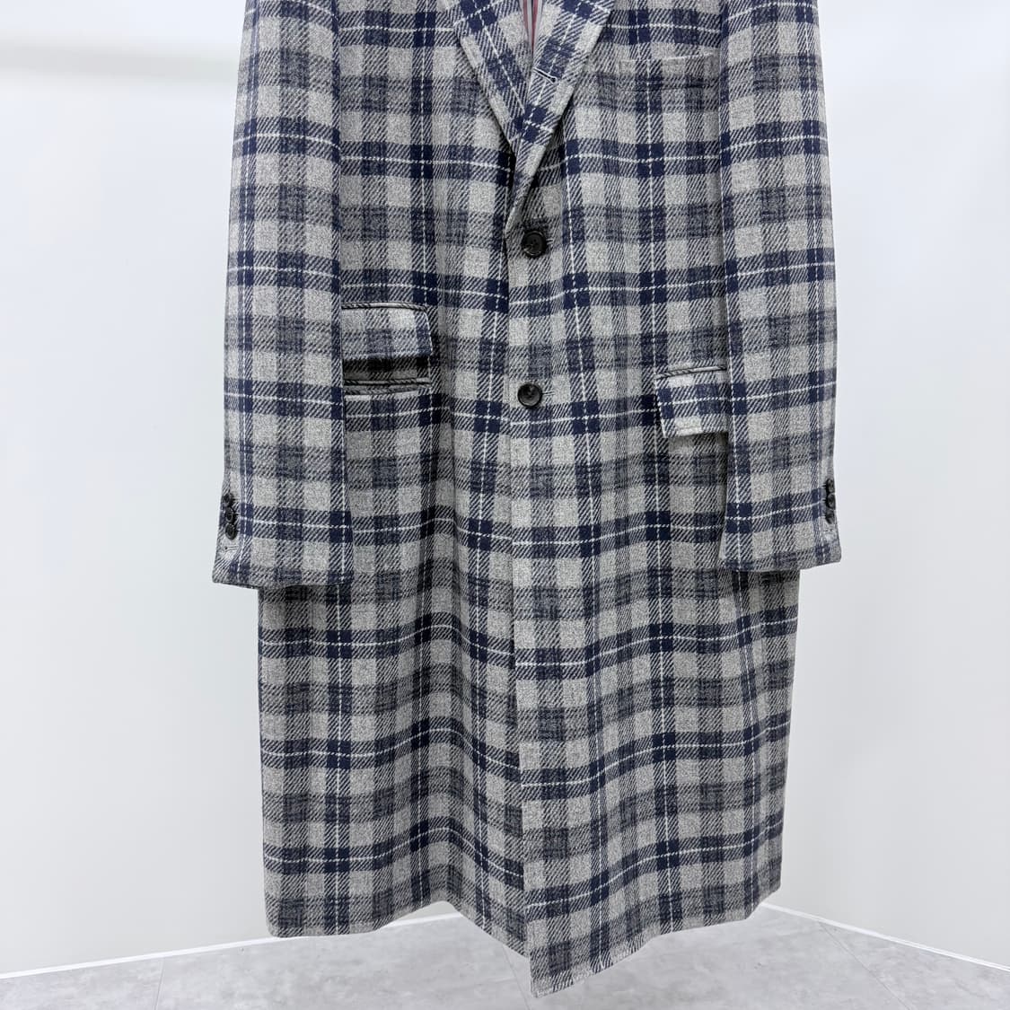 [S급/5] 톰브라운 타탄 체크 브러쉬드 울 코트 자켓 그레이 상품이미지3