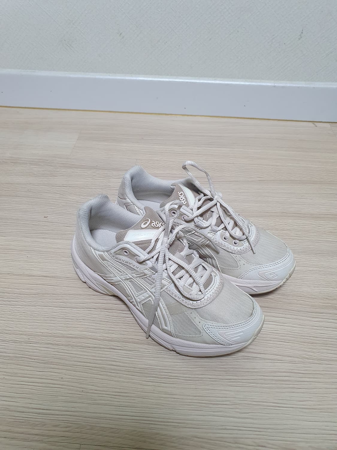 아식스 젤 1130 RE 오트밀 운동화 245 상품이미지2