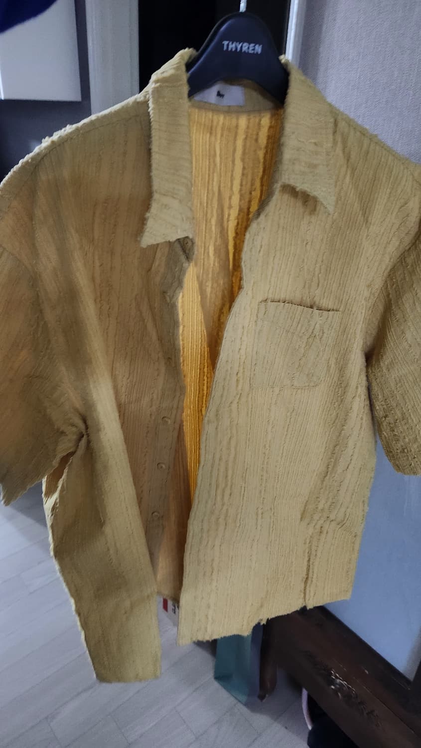 구색 Cut off Brush Half Shirt ( Yellow ) 상품이미지1