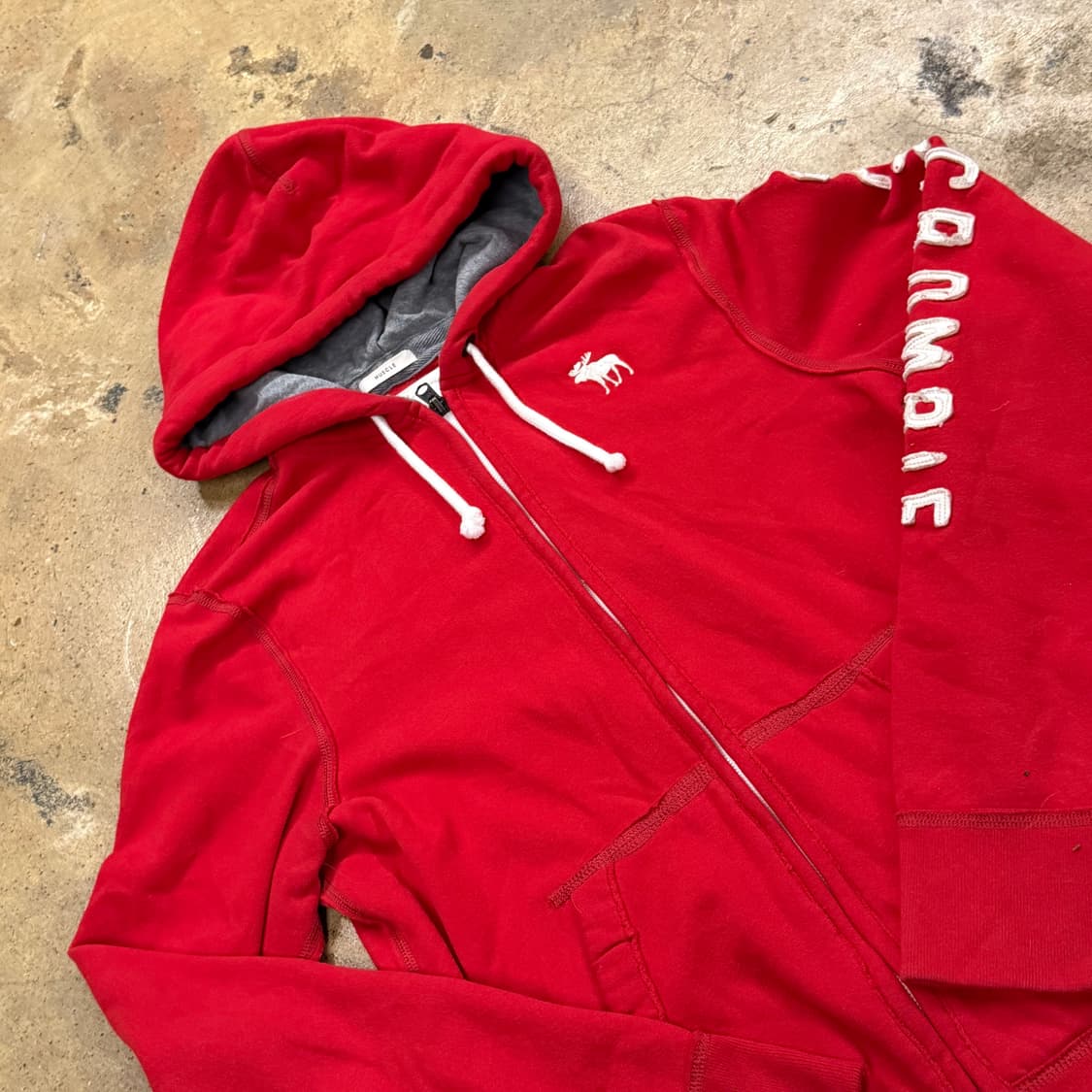 아베크롬비 레드 후드집업 상품이미지1