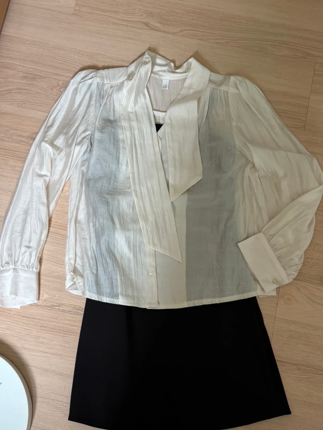 렌느 하객룩 블라우스 원피스 세트 상품이미지3