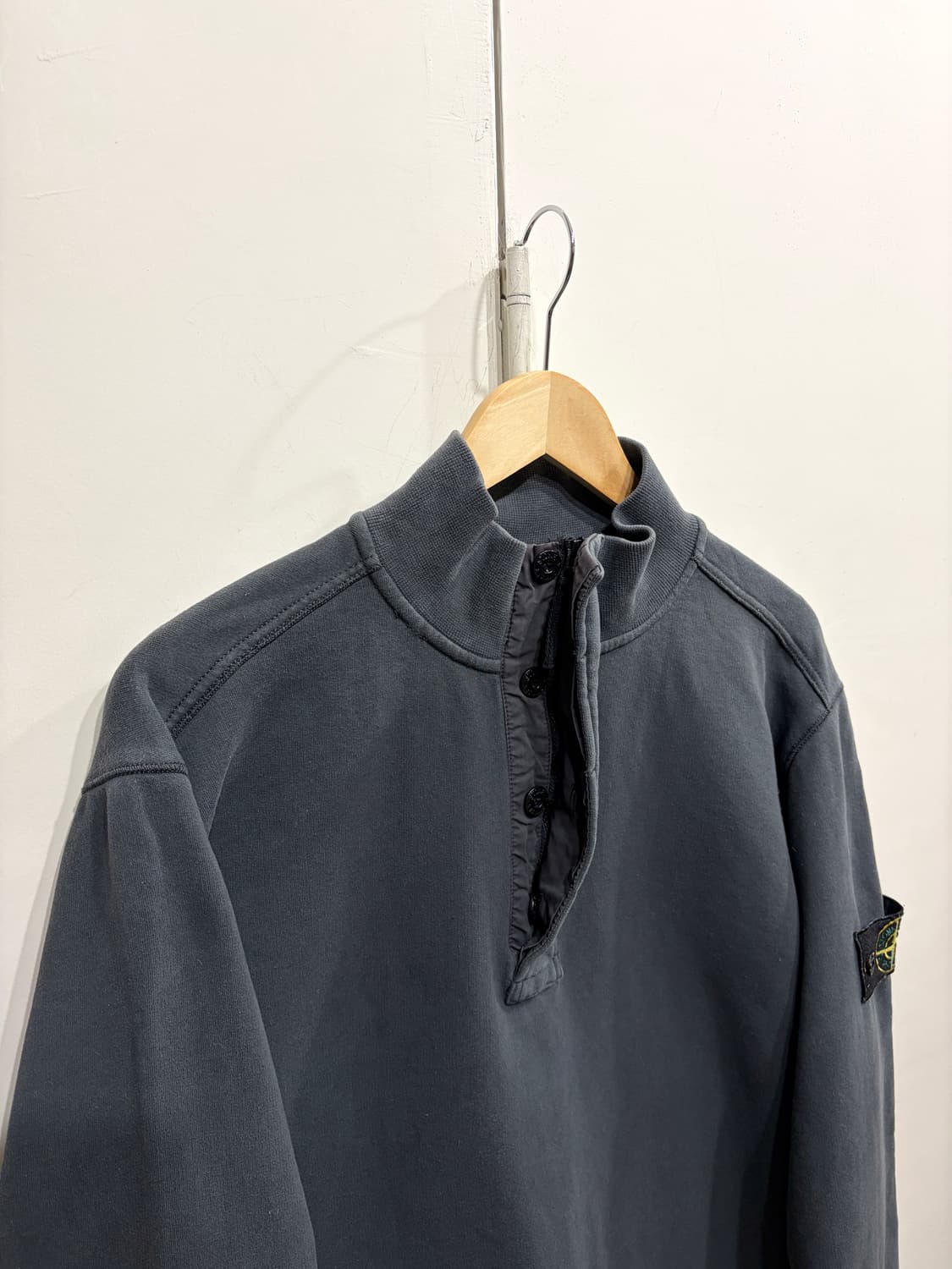 스톤아일랜드 하프 집업 스웻 셔츠 상품이미지4