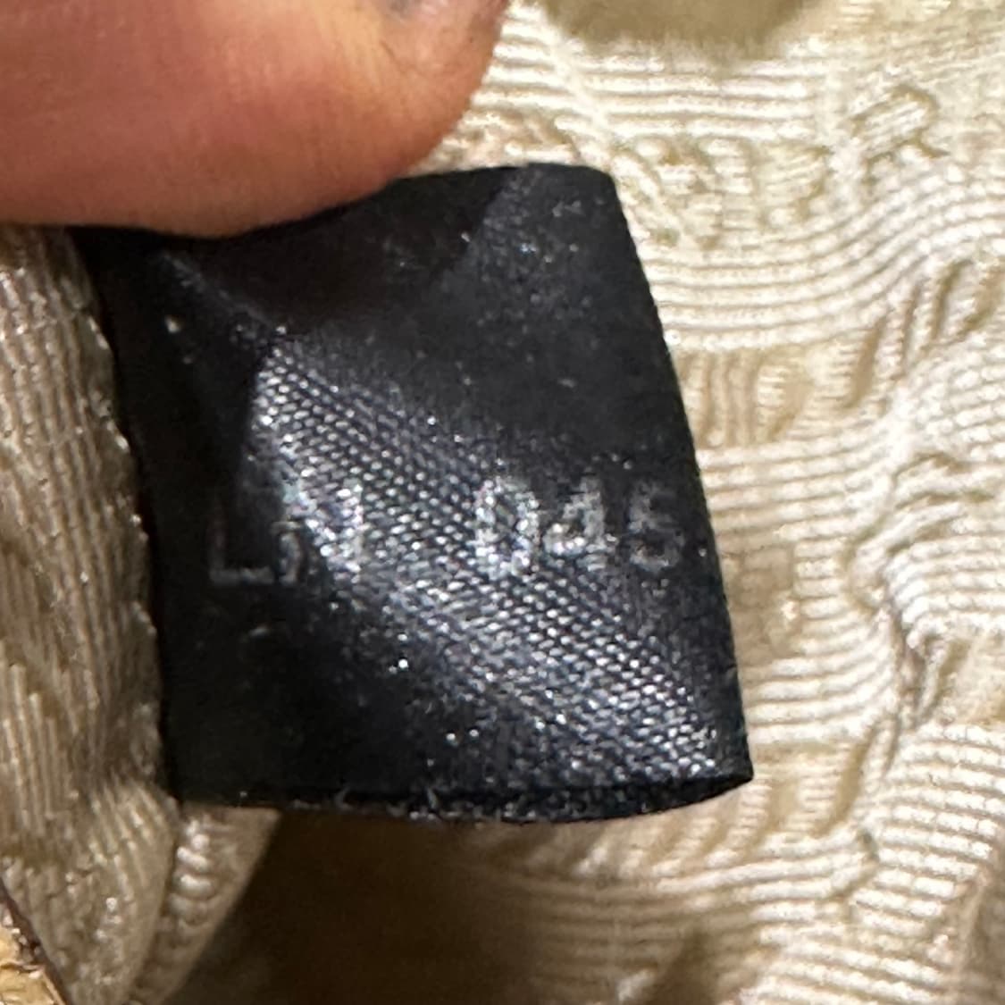 14ss 프라다 리얼 파이톤 레더 덤플링백 상품이미지10