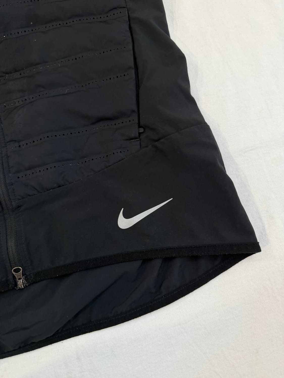 나이키 에어로로프트 러닝 골프 경량패딩 조끼 블랙 상품이미지2