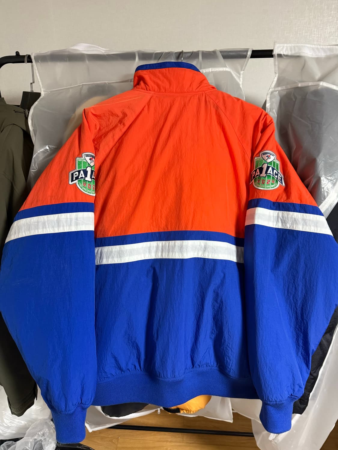 팔라스 브레이크아웃 하프 집 봄버 오렌지 블루 - 24FW M 상품이미지3