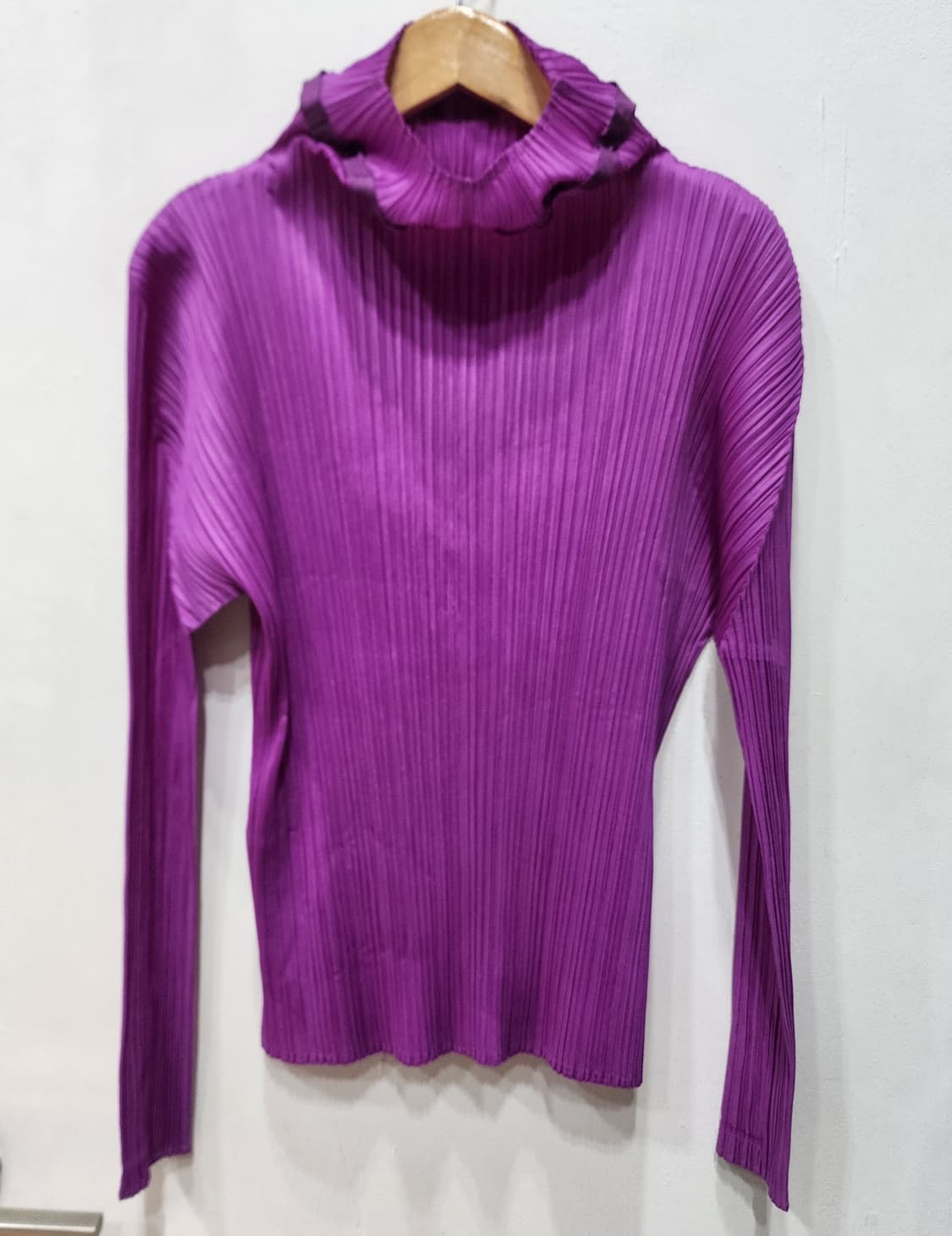 플리츠플리즈 하이넥 긴팔  퍼플 3사이즈 상품이미지3