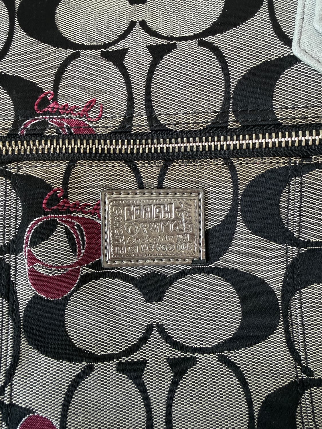 코치(Coach) 모노그램 토트백(내부 로고 갈라짐) 상품이미지4