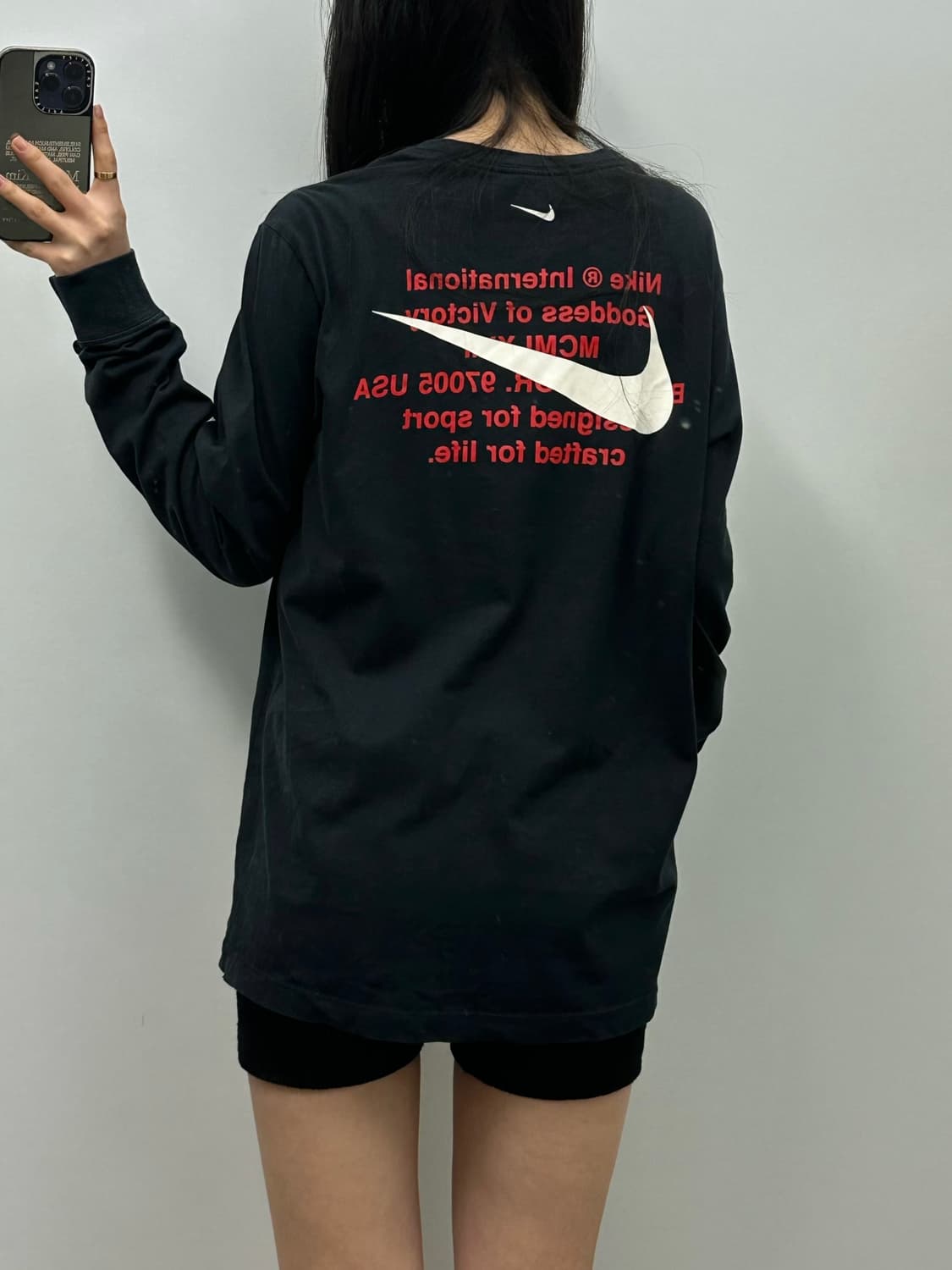 나이키 더블스우시 블랙 롱슬리브 상품이미지2