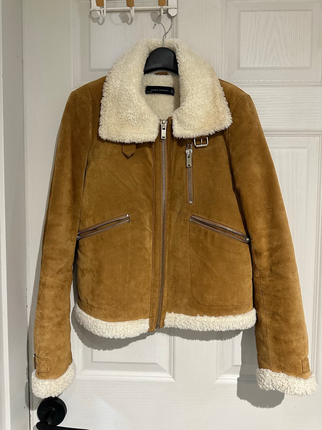 자라 무스탕 상품이미지1