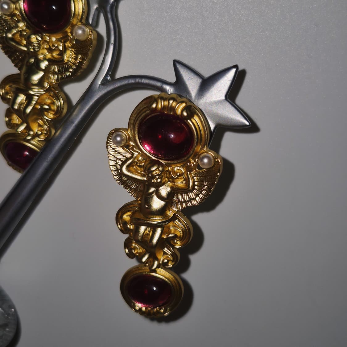 90s 미국 커크스폴리 x 에이본 천사 카보숑 이어링 상품이미지6