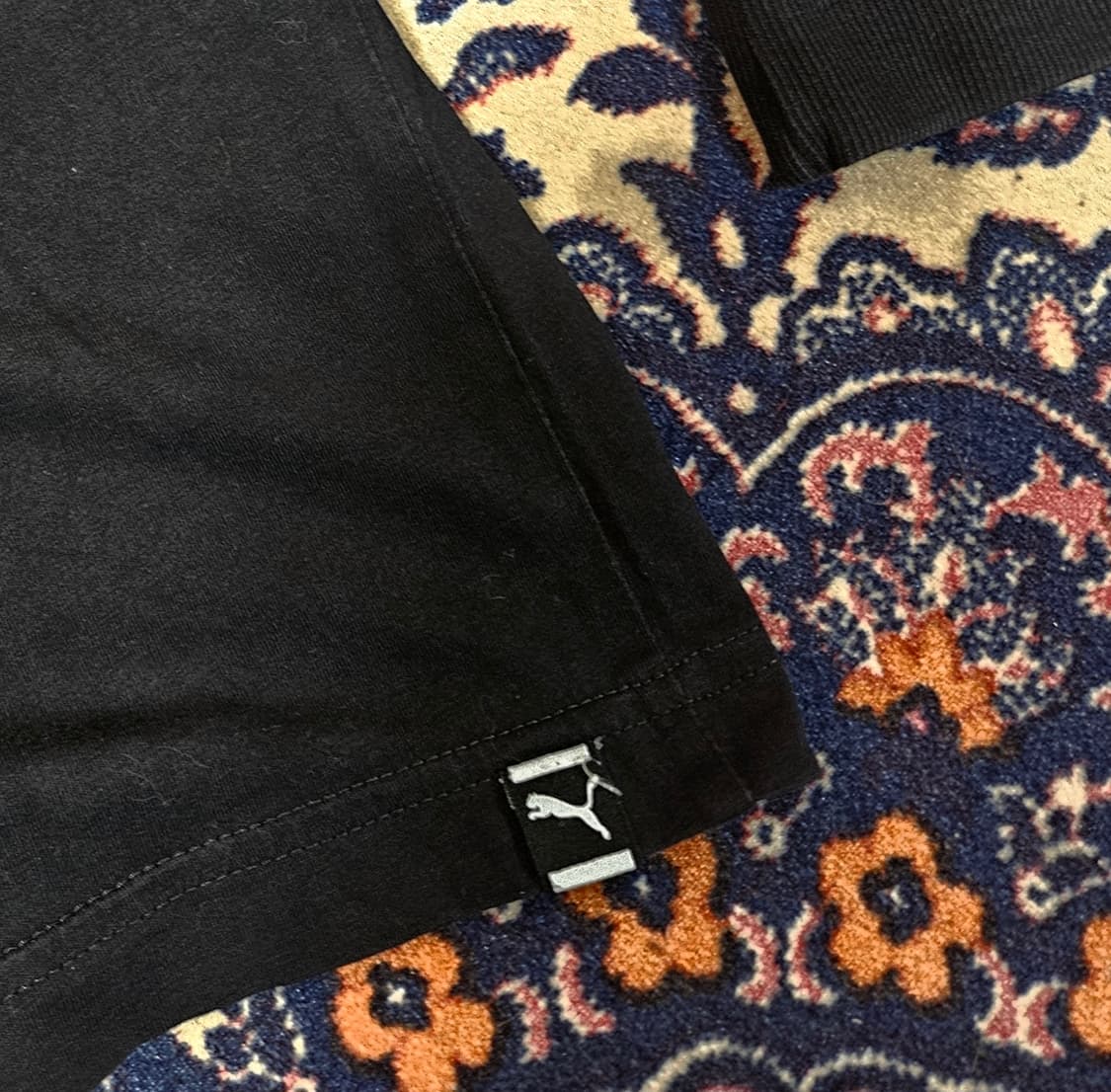 푸마(Puma) 스마일 그래픽 롱 슬리브 티셔츠 상품이미지3