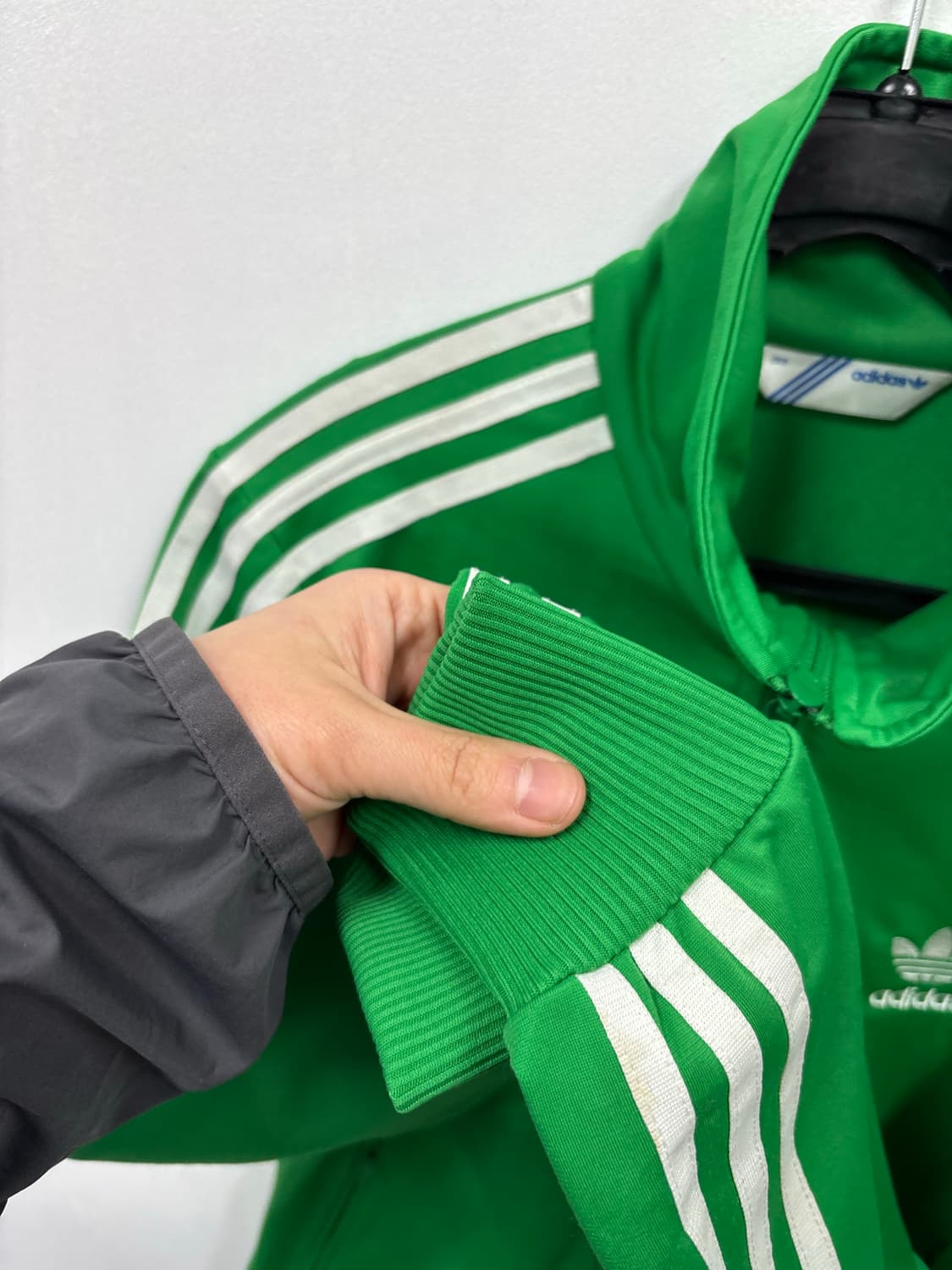 아디다스 파이어버드 우먼 트랙탑 상품이미지4