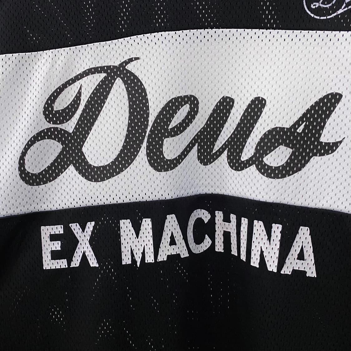 데우스 엑스 마키나 세이버 모토 져지 상품이미지3