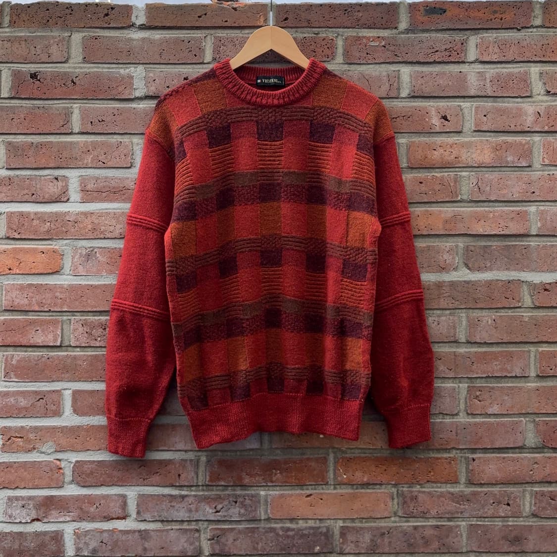 비에스테니 VIESTENI 패턴 니트 풀오버 상품이미지3