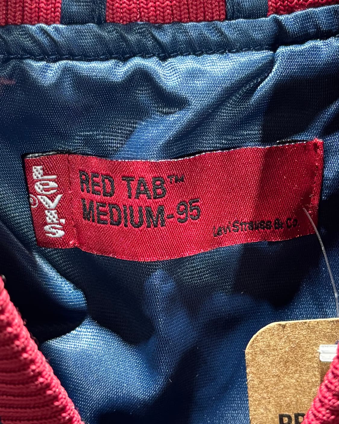 M LevIs 리바이스 레드탭 빅로고 사틴 바시티  상품이미지4