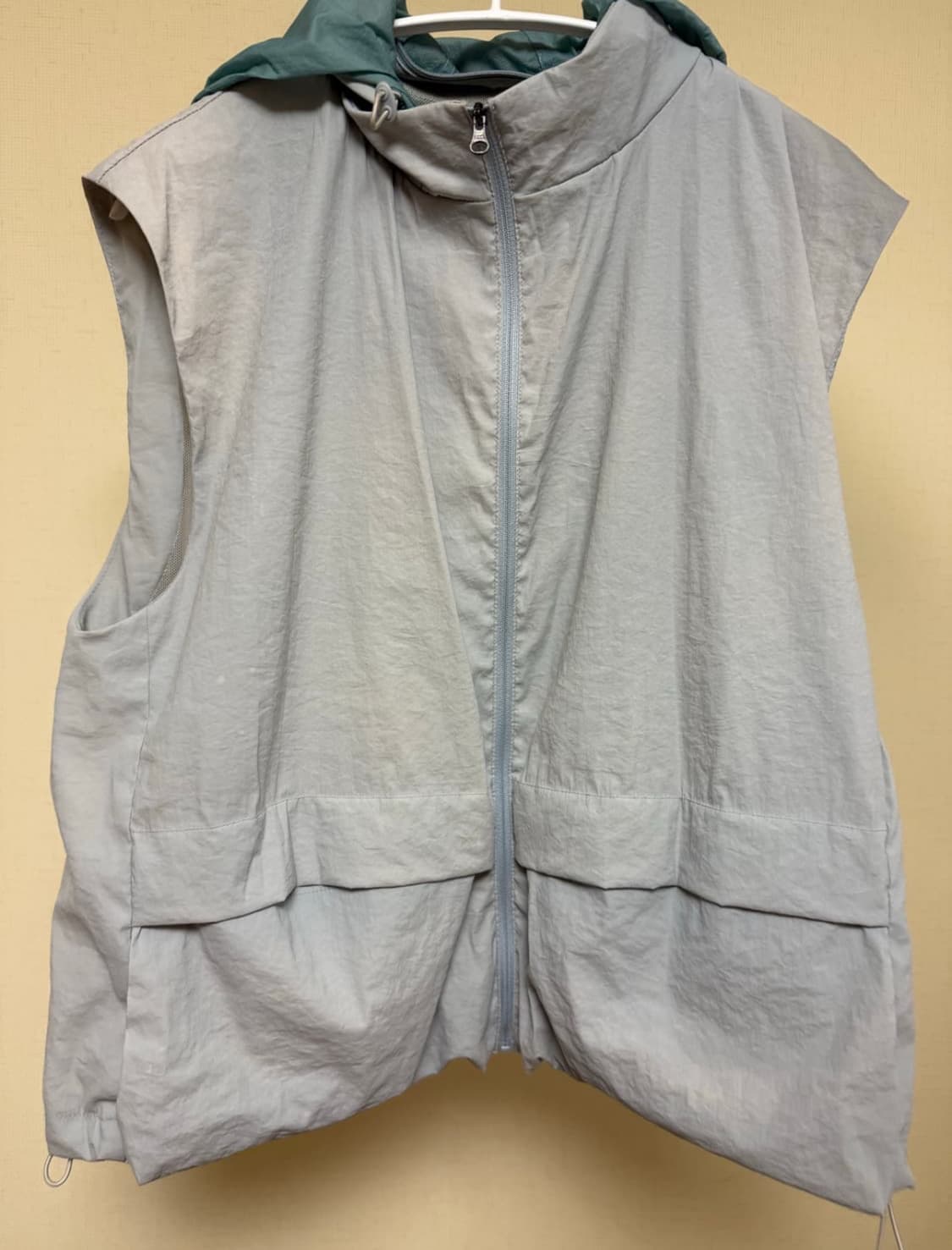 아모멘토 나일론 볼륨 포켓 베스트 상품이미지3