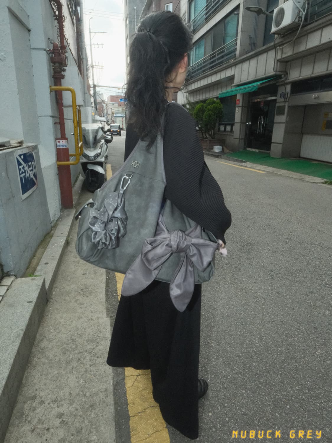 시월107 보우 숄더백 누벅그레이 상품이미지2