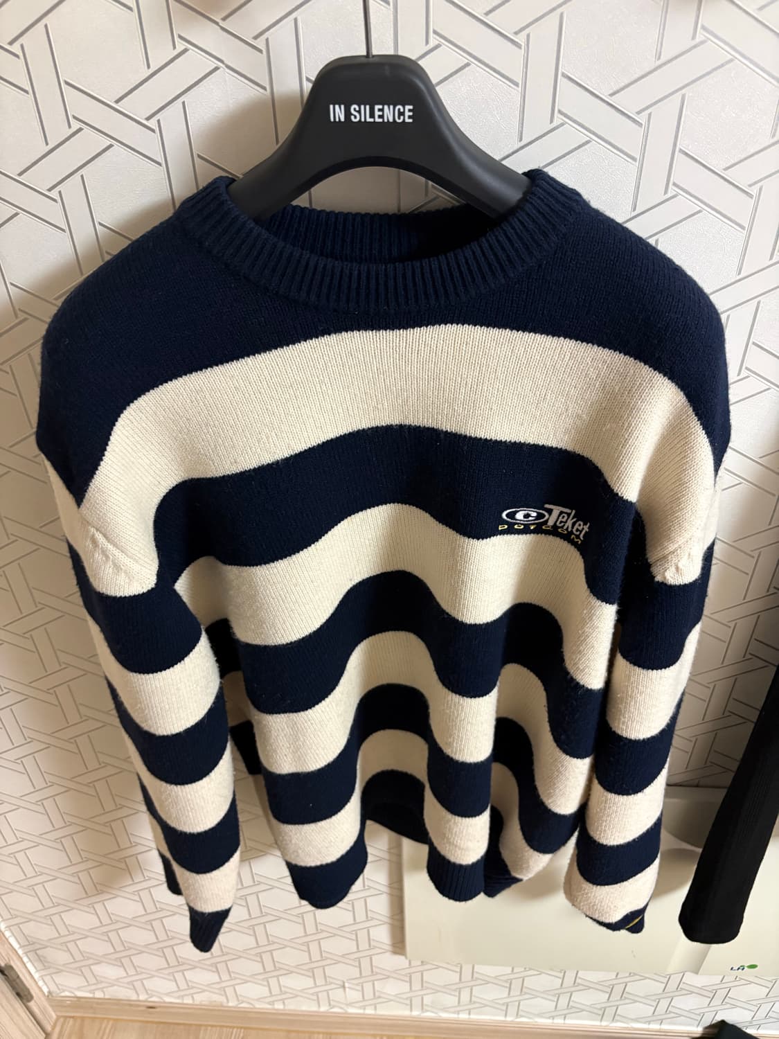 테켓 니트 상품이미지1