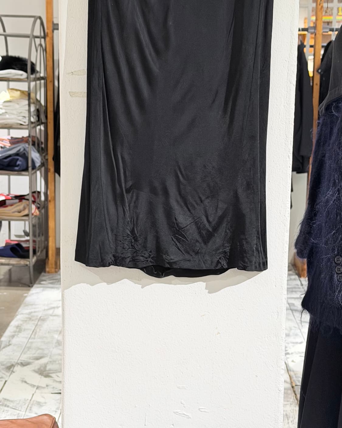 구찌 블랙 레이온 비스코스 미디스커트 상품이미지6