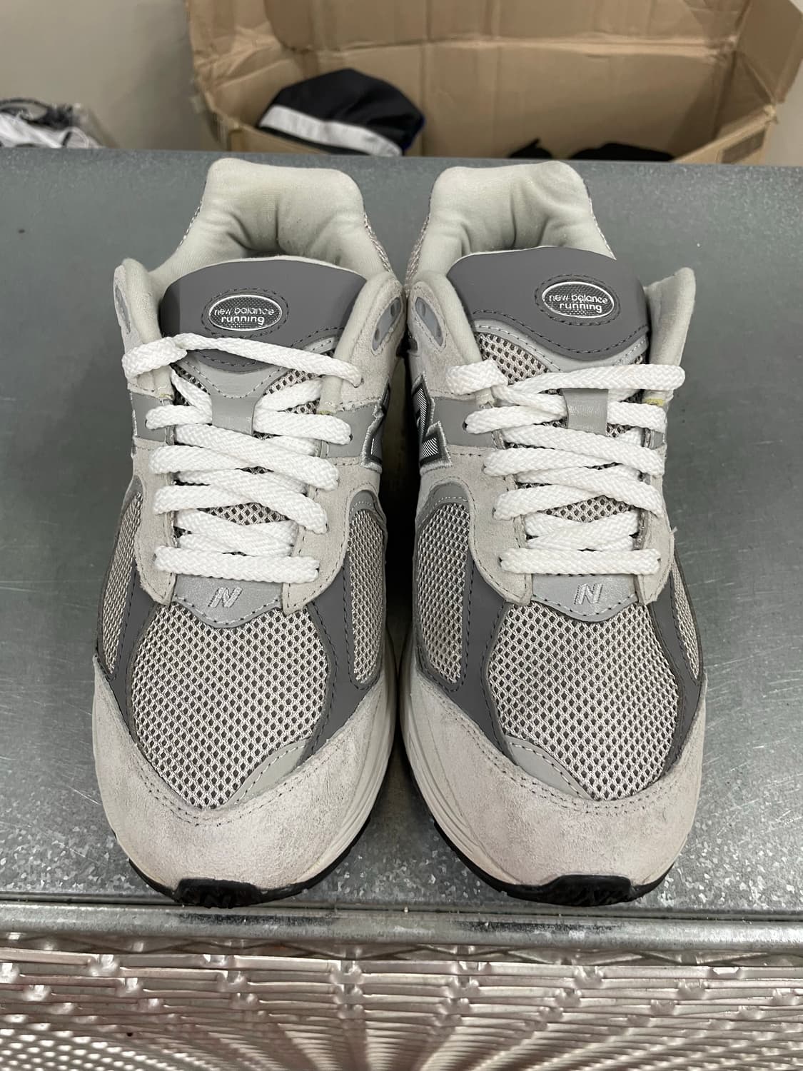 뉴발란스 2002R 그레이 240 상품이미지5