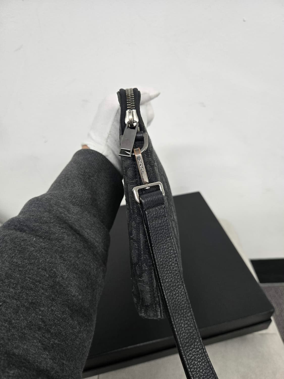 [보증서 정품] 디올 오블리크 아이패드 클러치백 상품이미지1