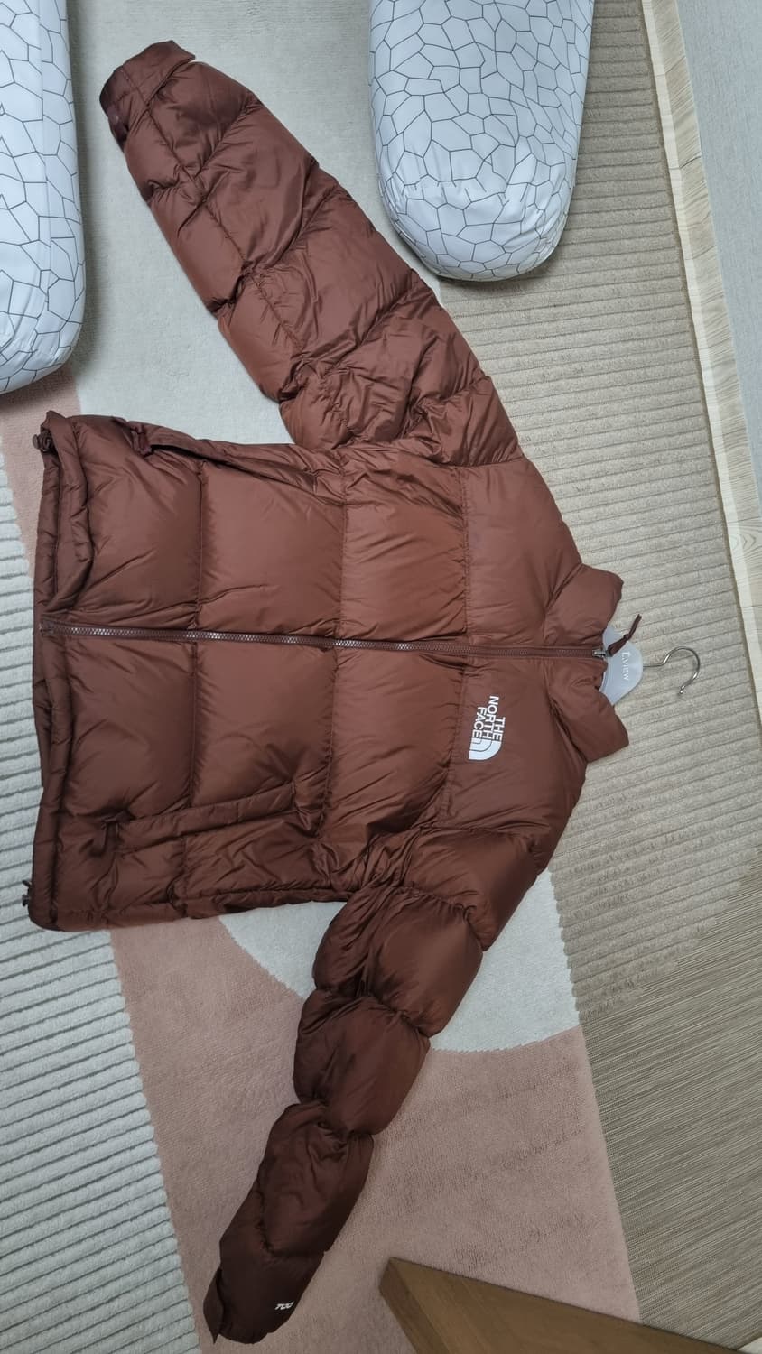 [m]노스페이스 700 다크오크 패딩 (NF0A3C8D) 상품이미지1