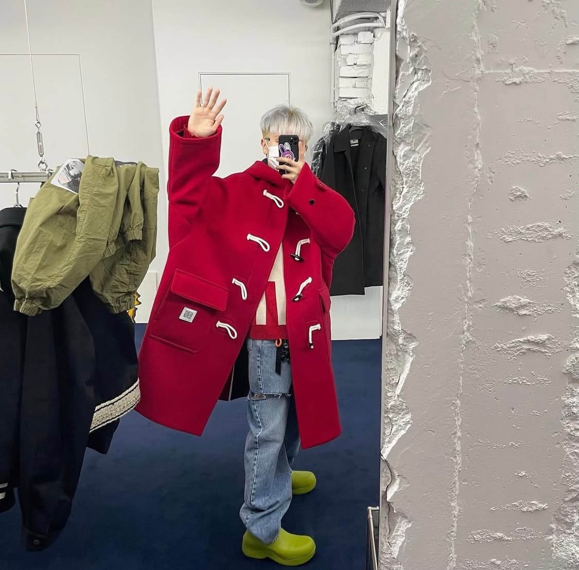 3) 디스커버드 니트 상품이미지1