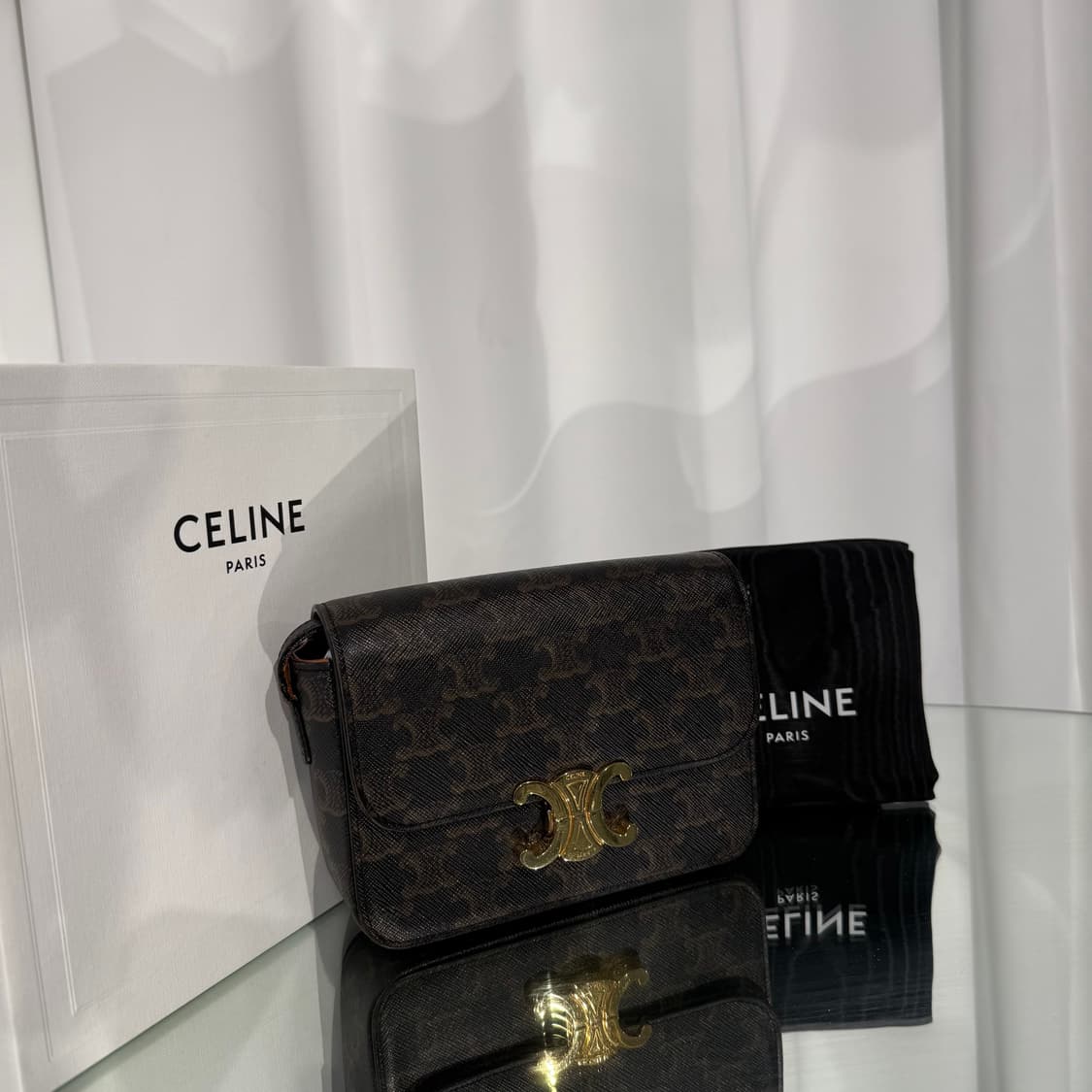 셀린느 틴 트리오페 트리옹프백 크로스백 상품이미지5