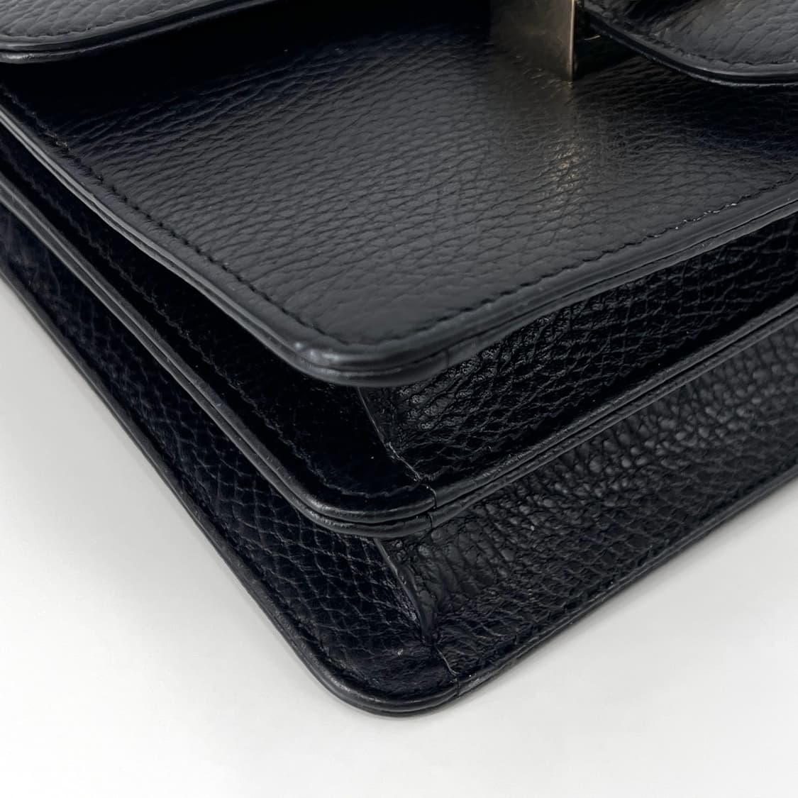 구찌 인터로킹 체인 크로스백 블랙 (510304) 상품이미지8