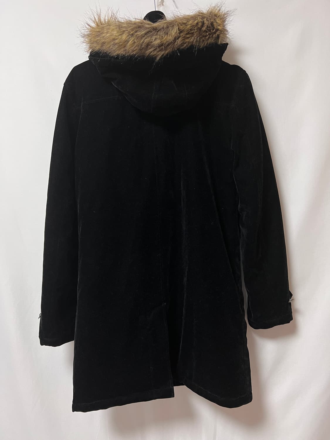 buckle detail fur hood coat 상품이미지3