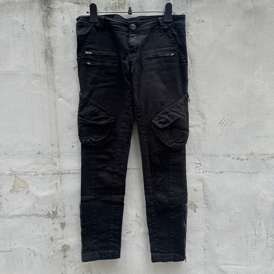 'barak' multi pocket utility pants 상품이미지1
