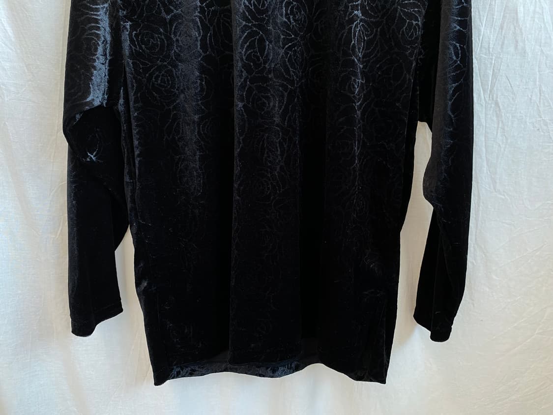 블랙 패턴 벨벳 탑(M-L) 상품이미지5