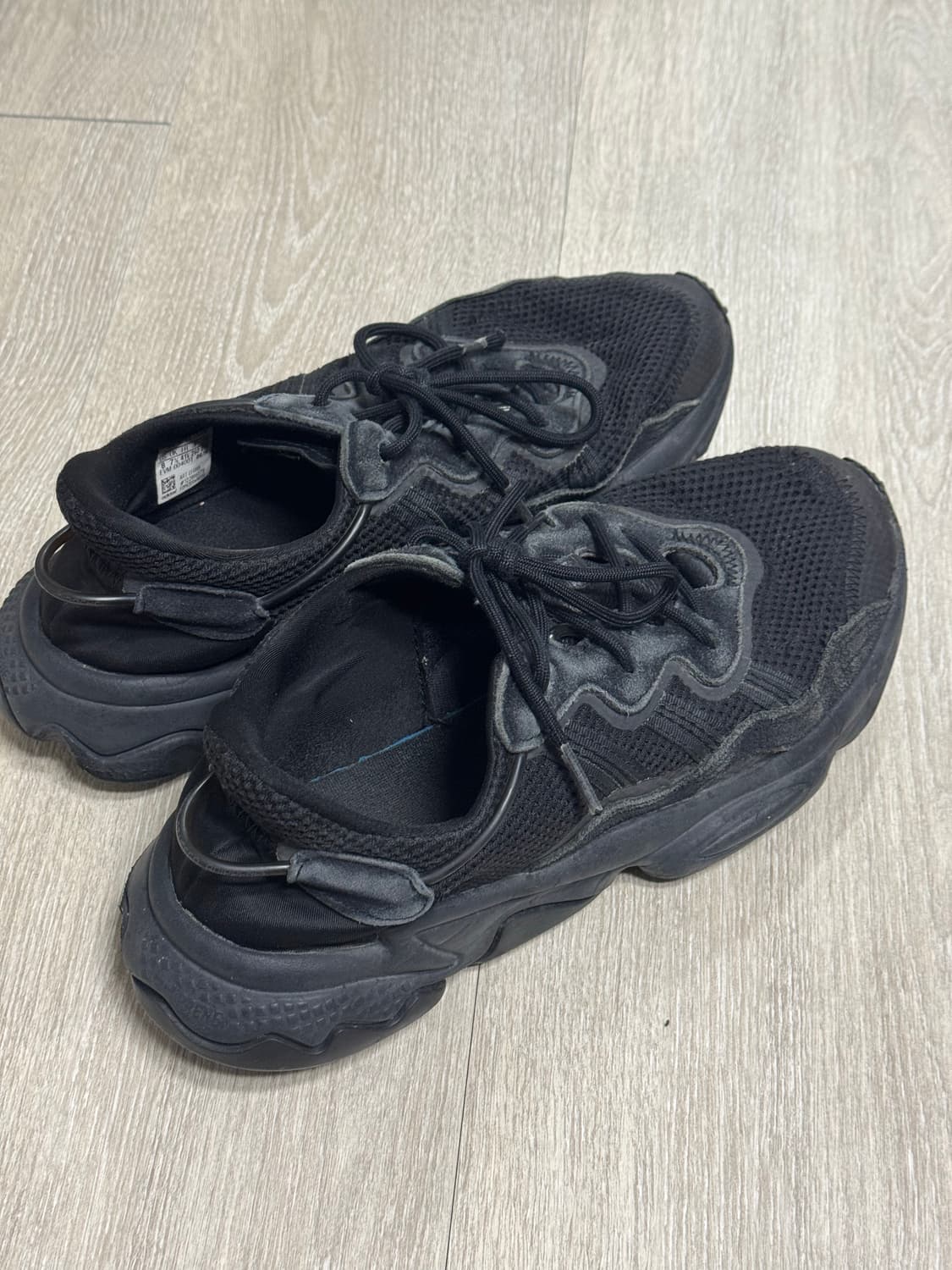 아디다스 오즈위고 트리플블랙 265 상품이미지3