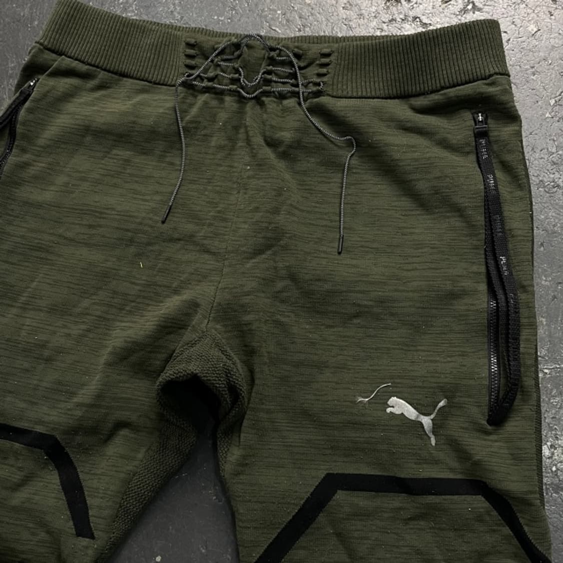 100 푸마 NRG 에보니트 팬츠 상품이미지2