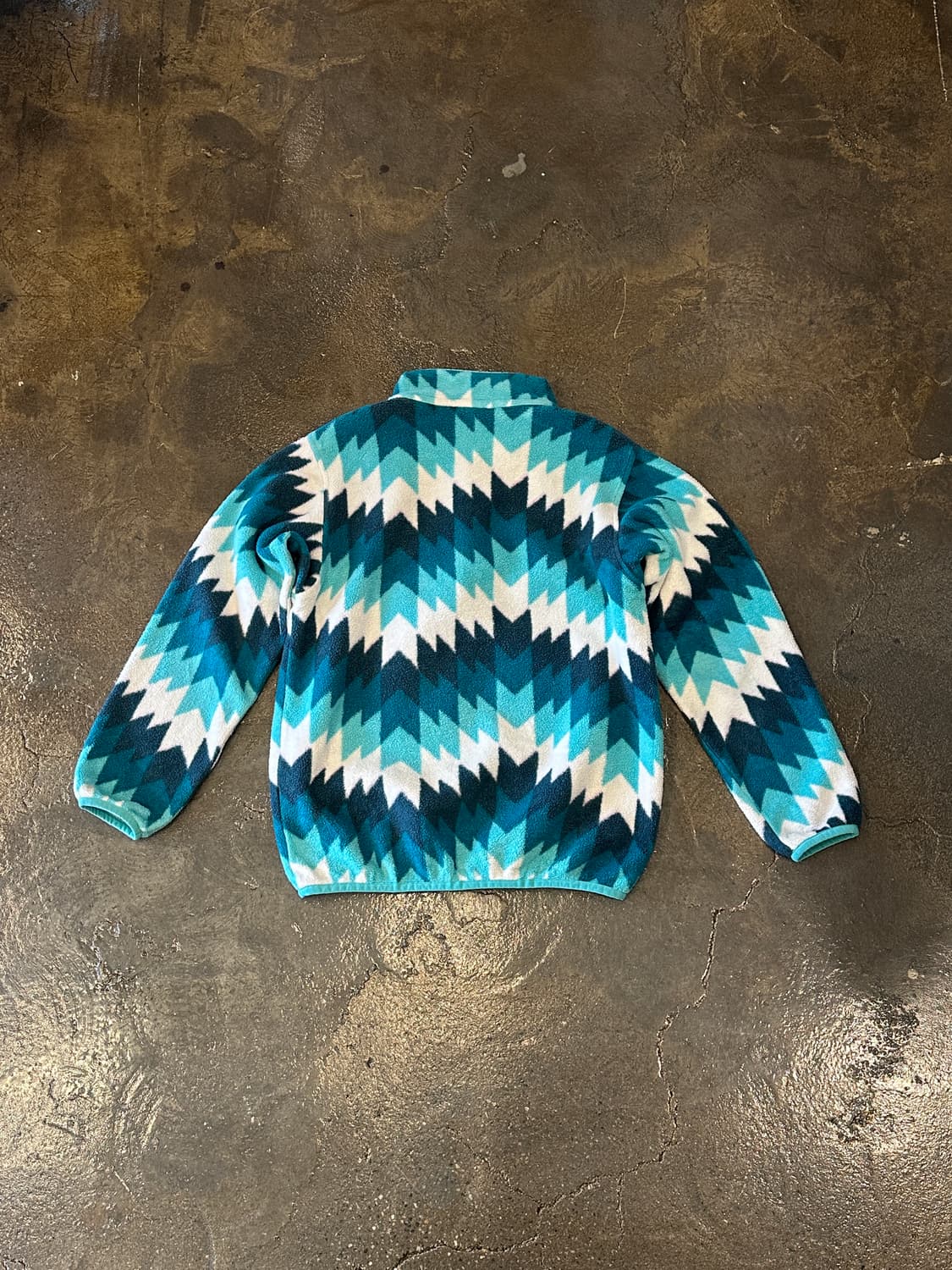 파타고니아 신칠라 플리스 스냅티 kids 7~8세 상품이미지2