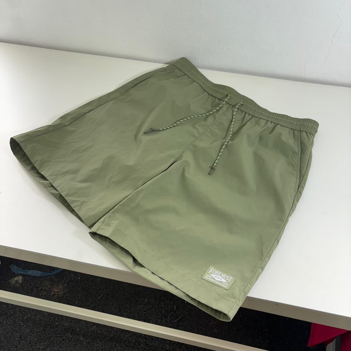 새거급 L-XL 프랭크스톤 카키 와이드핏 나일론쇼츠 상품이미지2