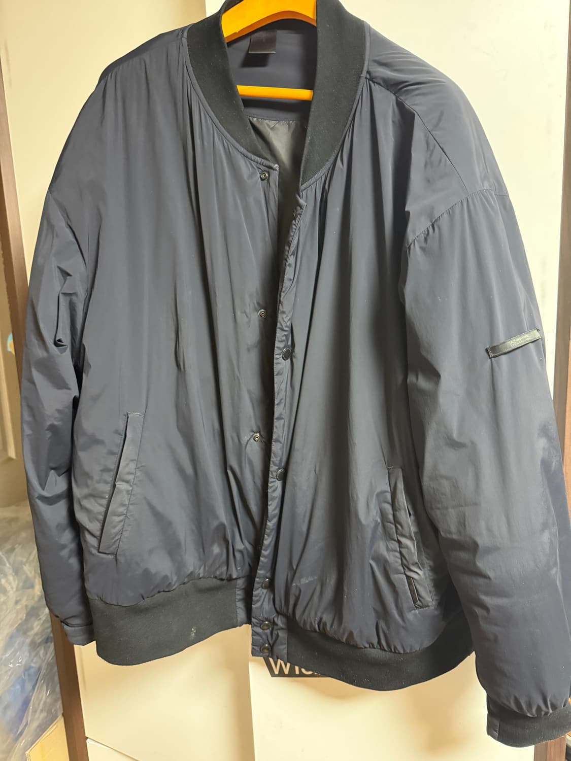 엔할리우드 정품 패디드 블루종 35만 상품이미지5