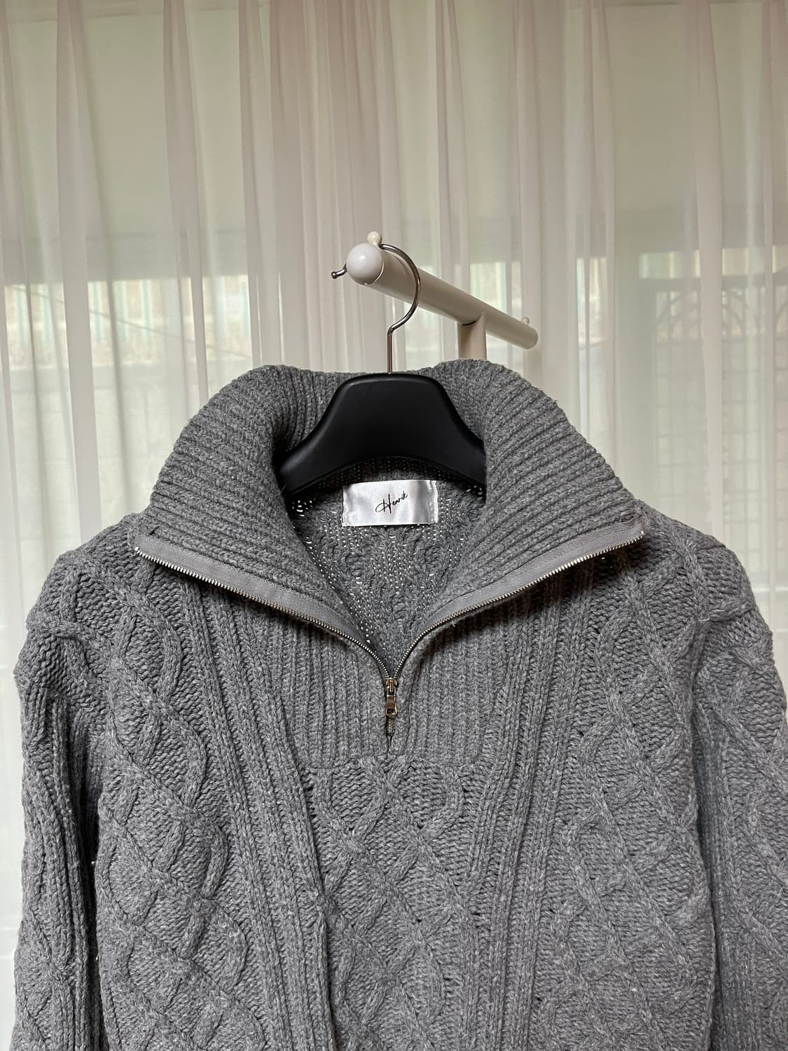 울 하이넥 집업 니트 상품이미지2