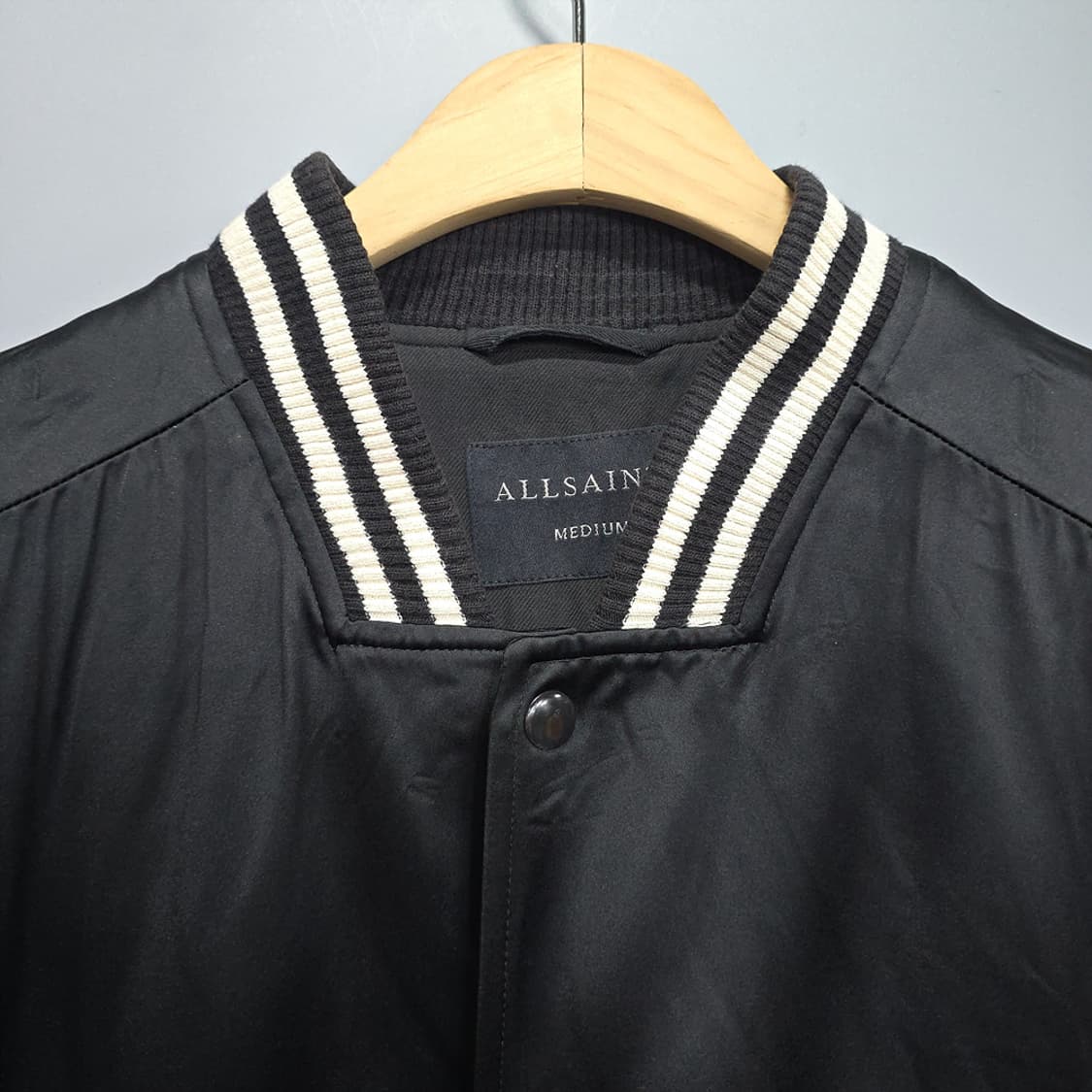 올세인츠(ALLSAINTS) 바시티 봄버 자켓 M 상품이미지3