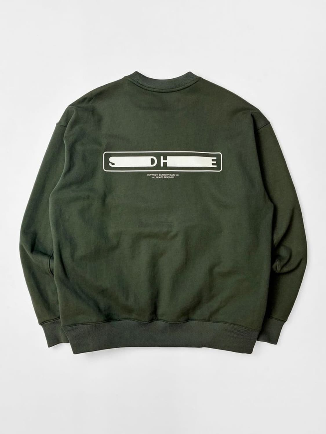 솔리드옴므 20FW 백 로고 맨투맨 PN5163 상품이미지5