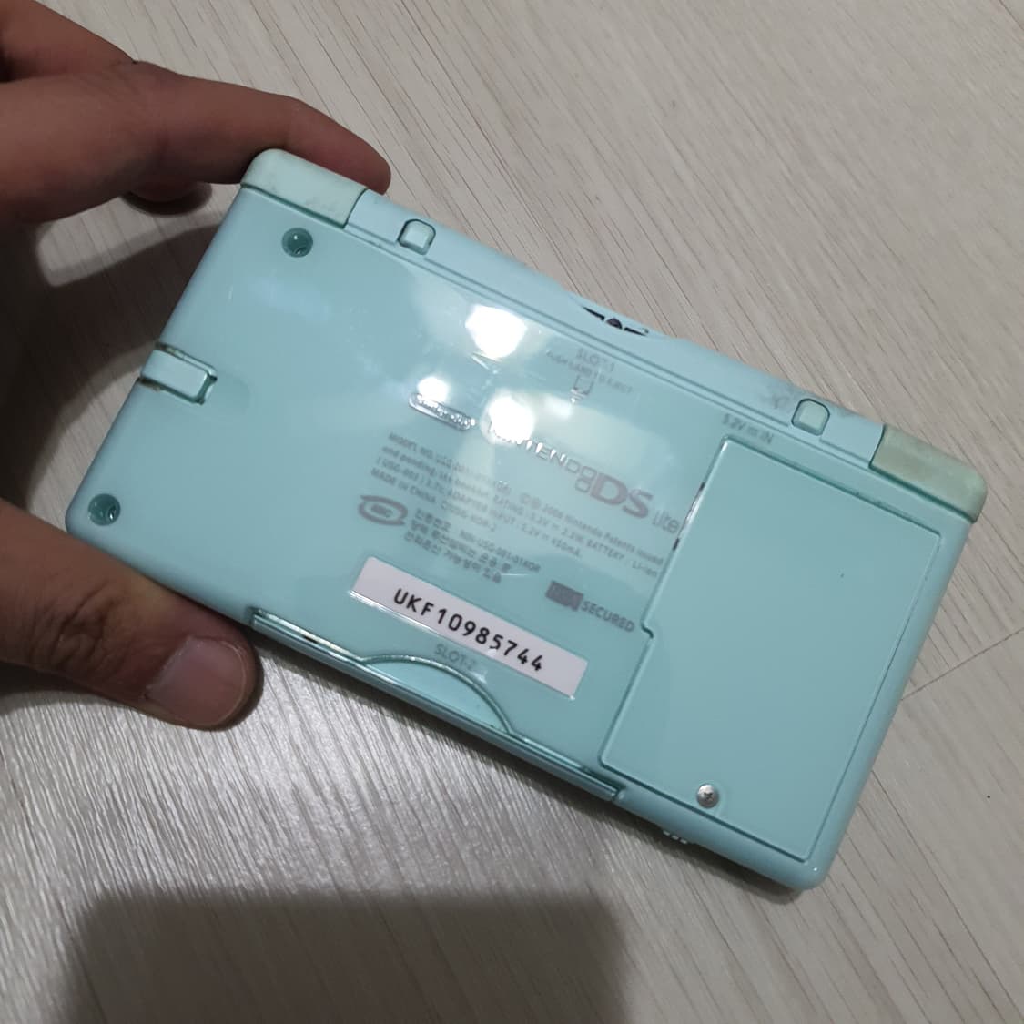 닌텐도 ds lite 게임기와 동물의숲ds팩 상품이미지3